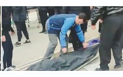 Dall Iran mi scrivono quei sacchi neri coi cadaveri parlano di noi La nazione ridotta a mattatoio