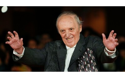 Dario Argento ricoverato in ospedale per una crisi respiratoria: ecco come sta il regista 84enne