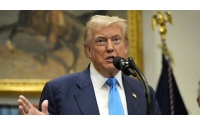 Dazi, Trump torna a minacciare la Ue: “Salgono al 35% se non investite negli Usa”. Non ci...