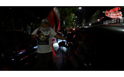 Decine di migliaia di persone in corteo a Milano per la Palestina. Gli applausi degli automobilisti bloccati nel traffico