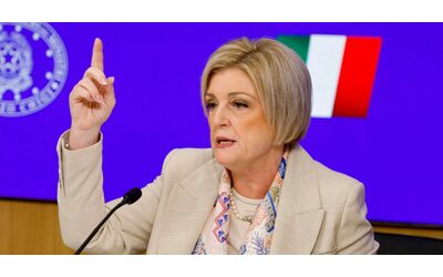 Decreto primo maggio M5s Spalanca le porte ai contratti pirata legittimando lo sfruttamento del lavoro