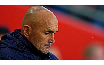 Disavventura per Spalletti: l’ex allenatore del Napoli in ospedale per la puntura di un calabrone
