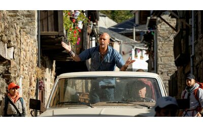 Dopo il film di Checco Zalone boom di ricerche per il Cammino di Santiago 600 nei giorni successivi all uscita di Buen Camino