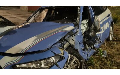 Drink e cocaina, la notte brava del 28enne che travolto una Volante. A bordo anche tre minori che erano a una festa