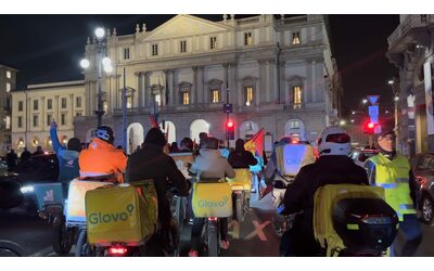 Due euro a consegna e 12 ore in strada tutti i giorni che vita a Milano rider in corteo Usb Politica rimasta a guardare ora contratti