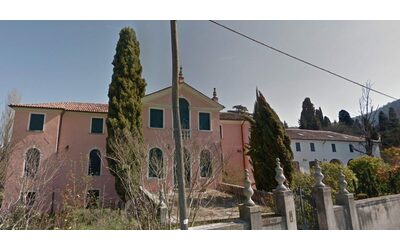Due “misere” offerte per l’ex villa sui Colli Euganei di Giancarlo Galan, potrebbe diventare un B&B