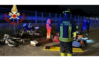 Due ragazzi morti in un incidente tra due moto sull’autostrada dei Laghi nel Comasco