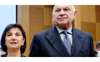 Educazione sessuale, Nordio e Roccella liquidano decenni di lotte e pedagogia con una scrollata di spalle