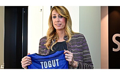 Elisa Togut, l’opposto della prima Italvolley d’oro: “Il metodo azzurro fa scuola nel mondo. Hanno vinto come gruppo, Sylla il punto di riferimento”