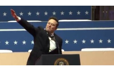 Elon Musk e il braccio alzato durante il discorso per Trump: “Ha fatto il saluto nazista in diretta tv”