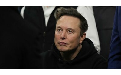 “Elon Musk è invecchiato di colpo, lo stress lo sta distruggendo. Rischia infarti e ictus”: l’allarme del dottor Stuart Fischer