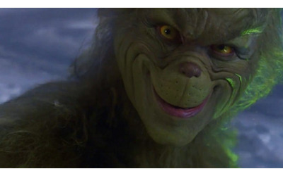 Ero pronto a restituire il cachet pur di non fare quel film Le unghie lunghe le lenti a contatto in tutto il bulbo oculare Poi mi aiut un esperto della CIA Jim Carrey parla del Grinch