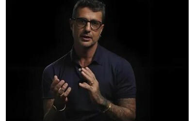 Fabrizio Corona: “Federico Monzino e Martina Ceretti, come mi ha riferito la polizia, hanno contattato Raoul Bova per chiedergli dei soldi”