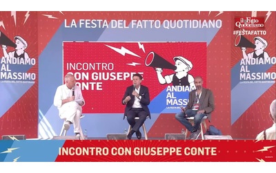 Festa del Fatto Quotidiano, l’intervista a Giuseppe Conte di Gomez e De Carolis: rivedi l’integrale