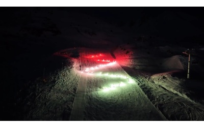 Fiaccolata sugli sci contro l Islam e la sharia al Passo del Tonale l ultima trovata della Lega il video