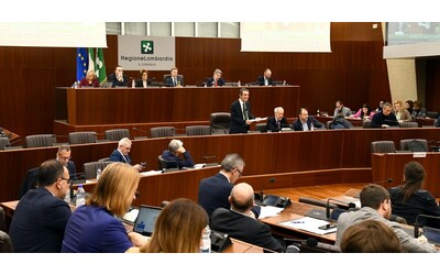 Fine vita, scontro in Regione Lombardia tra Fontana e Fratelli d’Italia. Il governatore chiede una legge. Fdi: “Si è spinto troppo in là”