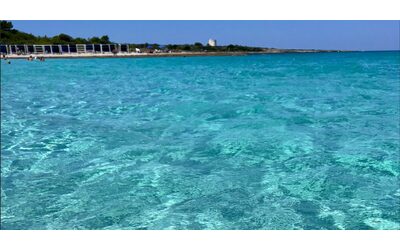 Fino a 90 euro al giorno per ombrellone e due lettini in Salento: le spiagge più costose quelle sul Mar Jonio