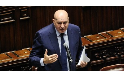 Flotilla, Crosetto: “In acque israeliane non garantiremo sicurezza”. Schlein: “Meloni attacca la spedizione e non Netanyahu”. M5s: “Finanziate governo genocida”