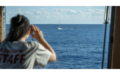 Flotilla in partenza da Creta. Usb a Meloni: sciopero se attaccano le navi. Salvini: “I ragazzi in barca a vela si fermino”