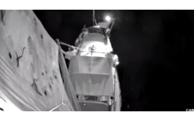 Flotilla: “Le forze israeliane si avvicinano alle nostre barche. Siamo in stato di massima allerta” – DIRETTA