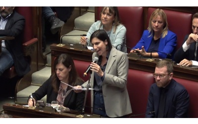 Flotilla, Schlein a Meloni: “Esci dalla megalomania, sono tre anni che fai la vittima” – Video