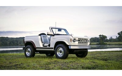 Ford Bronco Roadster Concept, il prototipo concepito per sottrazione – FOTO