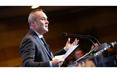 Forza Italia Costa nuovo capogruppo alla Camera l ex ministro eletto per acclamazione al posto di Barelli