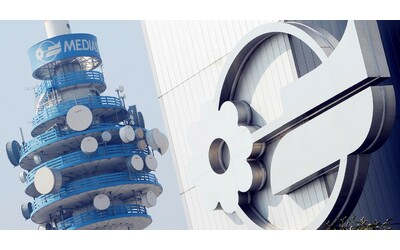 Forza Italia il nuovo programma delle reti Mediaset E se al posto di Tajani andasse Gerry Scotti il commento