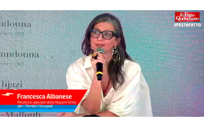 Francesca Albanese alla Festa del Fatto: “A Gaza non è guerra, ma aggressione di una dittatura militare contro un popolo senza diritti”