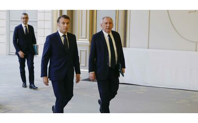 Francia, il premier Bayrou ha rassegnato le dimissioni. Domani scioperi e disagi: “Blocchiamo tutto”