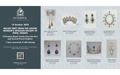 Furto al Louvre, pubblicate dall’Interpol le immagini dei gioielli rubati