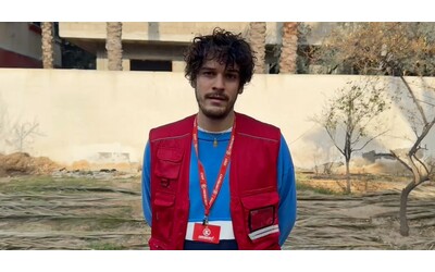 Gaza, il capomissione di Emergency: “Situazione disastrosa, sarà difficile tornare alla normalità. Ora ci aspettiamo più aiuti umanitari”