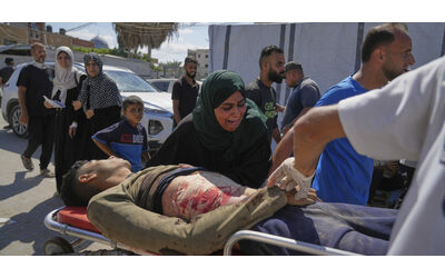 Gaza, il report dei ricercatori Usa e Uk: “Almeno 64 civili assaliti dall’Idf mentre cercavano aiuti”
