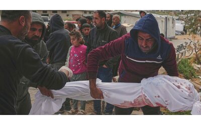 Gaza, Israele: “Ridateci gli ostaggi o annetteremo altri territori”. Congelato il licenziamento del capo dello Shin Bet