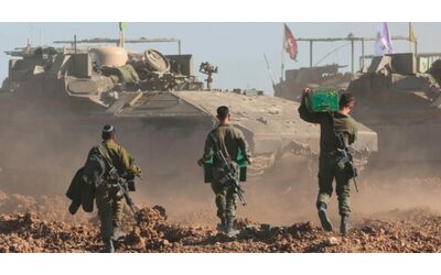 Gaza, l’Idf esorta la popolazione di Gaza City a evacuare la città: “Verso la ‘zona umanitaria’, cogliete l’occasione”