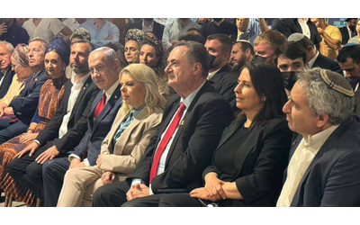 Gaza, Netanyahu alla cena organizzata dal capo dei coloni per celebrare la costruzione di 22 nuovi insediamenti