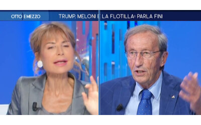 Gianfranco Fini si infuria con Lilli Gruber su Meloni, Kirk e destra: “La chiudiamo dopo in privato”