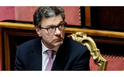 Giorgetti Noi massacrati da chi pu massacrare Oltre i 45mila euro si ricchi Ma il taglio Irpef avvantaggia anche chi ne guadagna 200mila e oltre