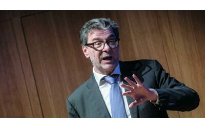 Giorgetti: “Sui dazi niente panico e no ai controdazi. Valutare sospensione patto di stabilità”