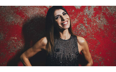 Giorgia: “A Sanremo 2025 torno perché la canzone ha deciso per me. Per la conduzione di X Factor mi do 6, ma voglio continuare a fare tv. I giovani artisti di oggi? Dovrebbero rallentare per non farsi travolgere”