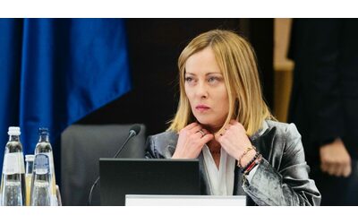 Giorgia Meloni: “Fratelli d’Italia è un richiamo all’identità e alla fratellanza di una Nazione”. La premier risponde all’ex di X Factor Francamente