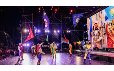 Gli Sbandieratori di Cori al festival di Mosca. Fdi: “Legittimano la violenza di Putin”. La replica: “Siamo promotori di pace”
