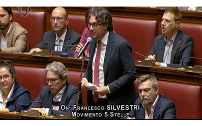 “Governo su Gaza e Flotilla sembra una matrioska con posizioni diverse”: Silvestri (M5s) risponde all’informativa di Crosetto