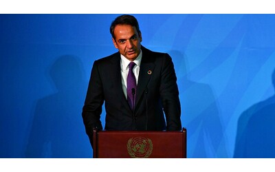 Grecia, il premier Mitsotakis lancia una riforma fiscale a favore di famiglie con figli, giovani under 25 e pensionati