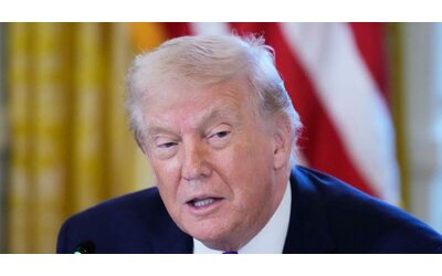 Groenlandia, Trump: “Potrei imporre dazi ai Paesi ostili al Piano Usa”