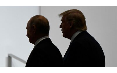 Guerra Russia Ucraina – Trump “molto arrabbiato” con Putin, la minaccia: “Senza intesa, dazi sul loro petrolio “