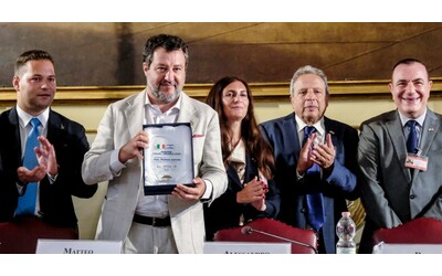 Ha ragione Salvini? Basta davvero che Hamas liberi gli ostaggi per fermare Israele?