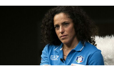 Ha rischiato di perdere una gamba e le esploso un ginocchio Basta spero smetta tanto ha vinto tutto la mamma di Brignone