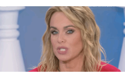 Ho interrotto una gravidanza all inizio della relazione con Paolo Bonolis Il nostro rapporto era troppo giovane ma io ho sempre voluto essere madre cos Sonia Bruganelli