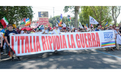 “I Comuni approvino delibere contro il riarmo e le mandino al governo”: la mobilitazione dal basso di Stop Rearm Europe